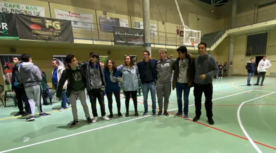 Foto 6 - Un grupo de 14 j&oacute;venes mirobrigenses disfruta de la Feria J&oacute;venes Despiertos  