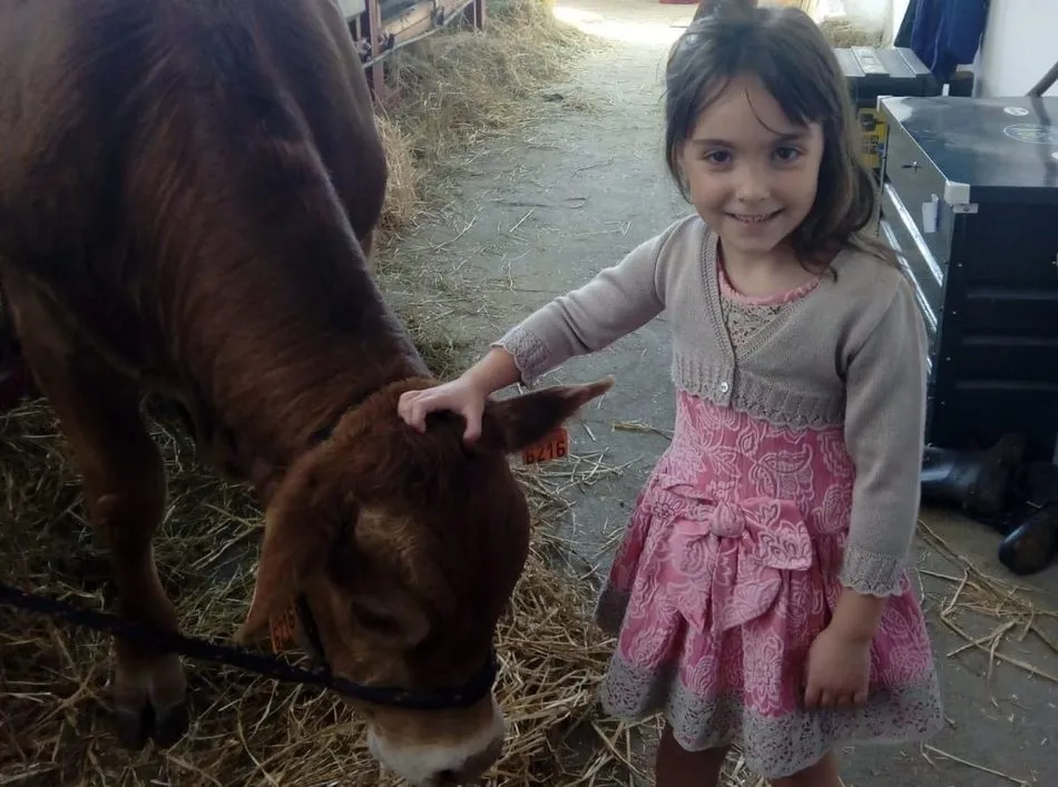 Cayetana celebra por anticipado su sexto cumpleaños en Vitigudino  