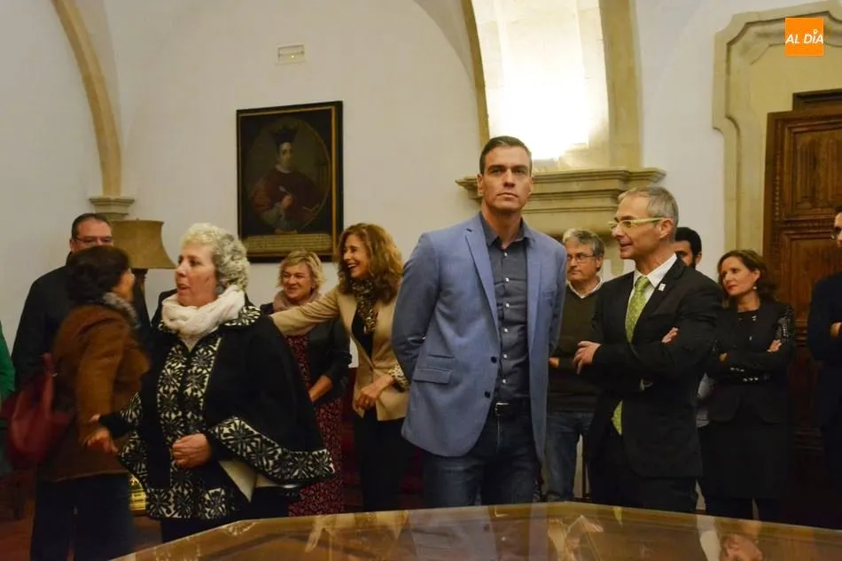 Foto 10 - Pedro S&aacute;nchez pasa por Salamanca y califica como &ldquo;muy emocionante&rdquo; su visita la Casa Museo...