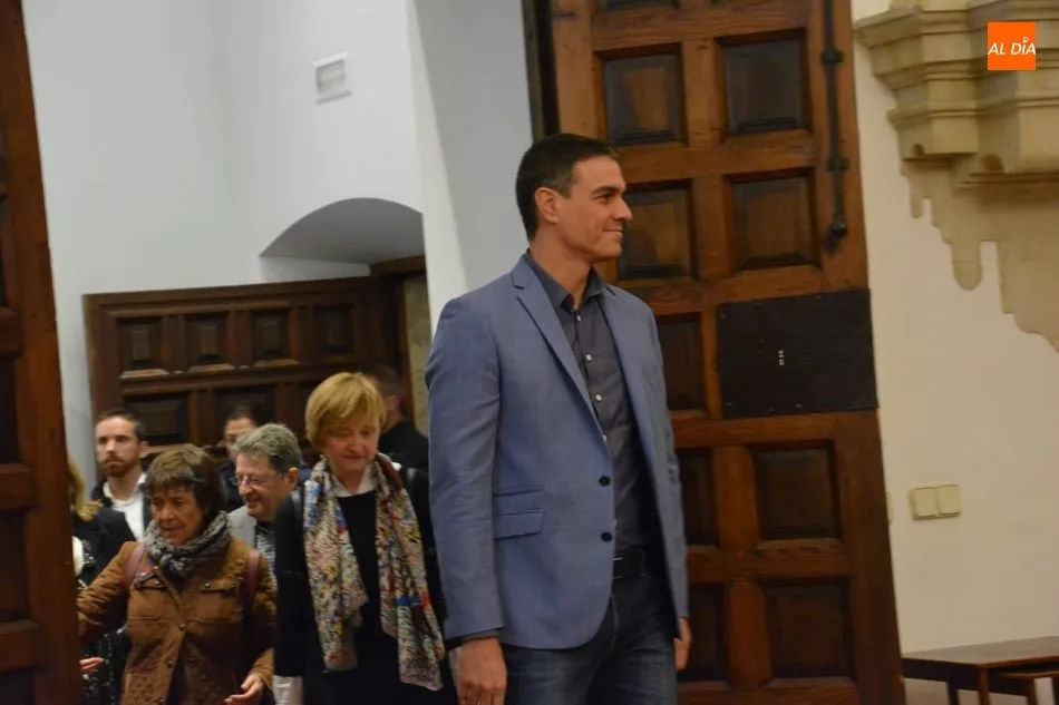 Foto 9 - Pedro S&aacute;nchez pasa por Salamanca y califica como &ldquo;muy emocionante&rdquo; su visita la Casa Museo...