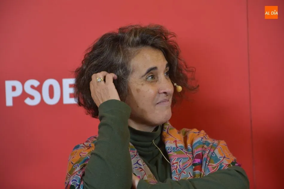 Foto 10 - Pedro Duque aboga por fomentar la inversi&oacute;n en ciencia en Salamanca