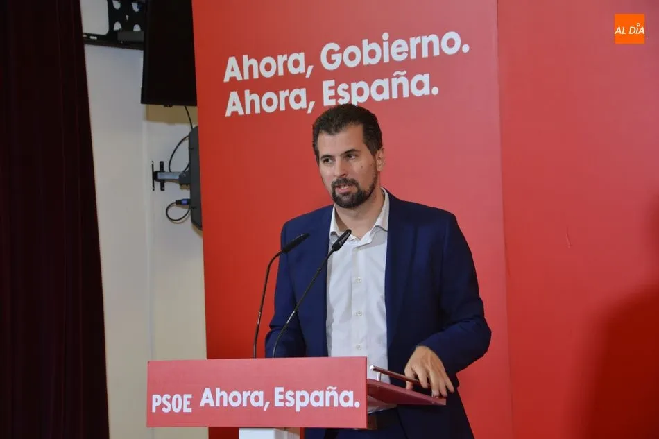 Foto 7 - Pedro Duque aboga por fomentar la inversi&oacute;n en ciencia en Salamanca