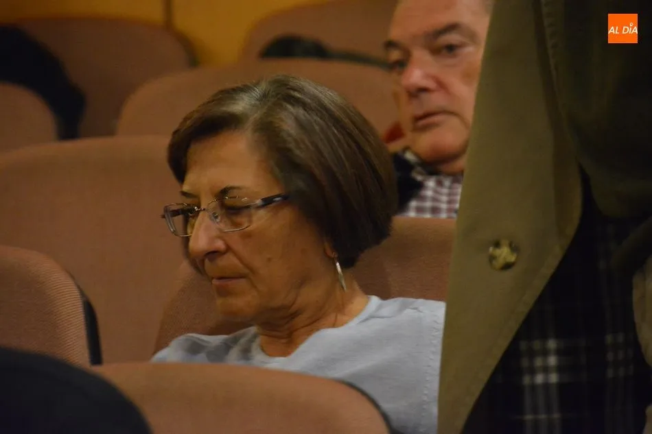 Foto 3 - El Aula de Debate &lsquo;La Espa&ntilde;a Actual&rsquo; presenta un libro sobre los entresijos y misterios de la...