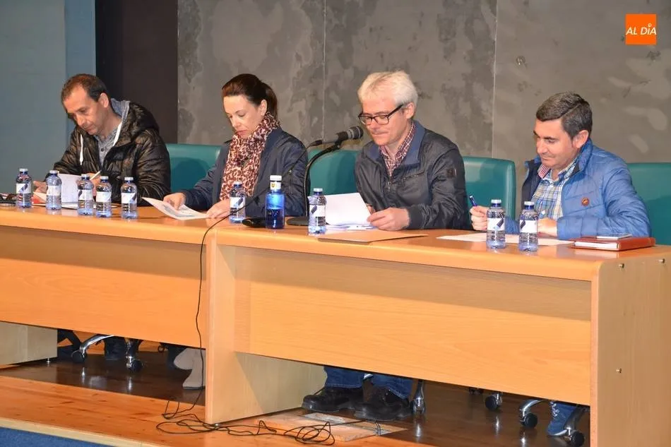 Parte de la actual Junta Directiva en la última Asamblea