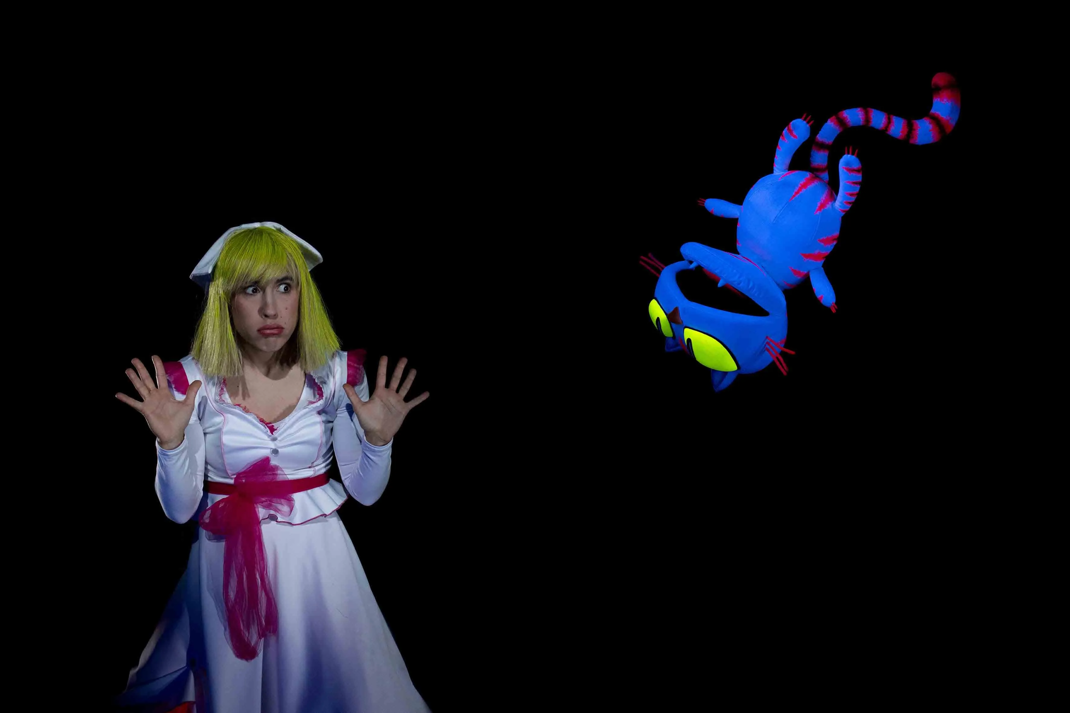 Escena de la representación Alicia en el País de las Maravillas