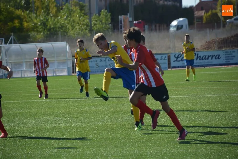 Foto 2 - Resultados, clasificaciones e im&aacute;genes del f&uacute;tbol base provincial  
