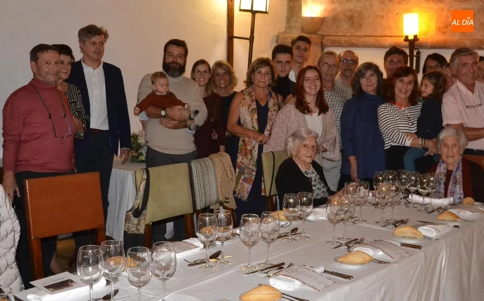 Foto 4 - Bel&eacute;n Lillo Zaera re&uacute;ne a toda su familia para festejar sus 100 a&ntilde;os  