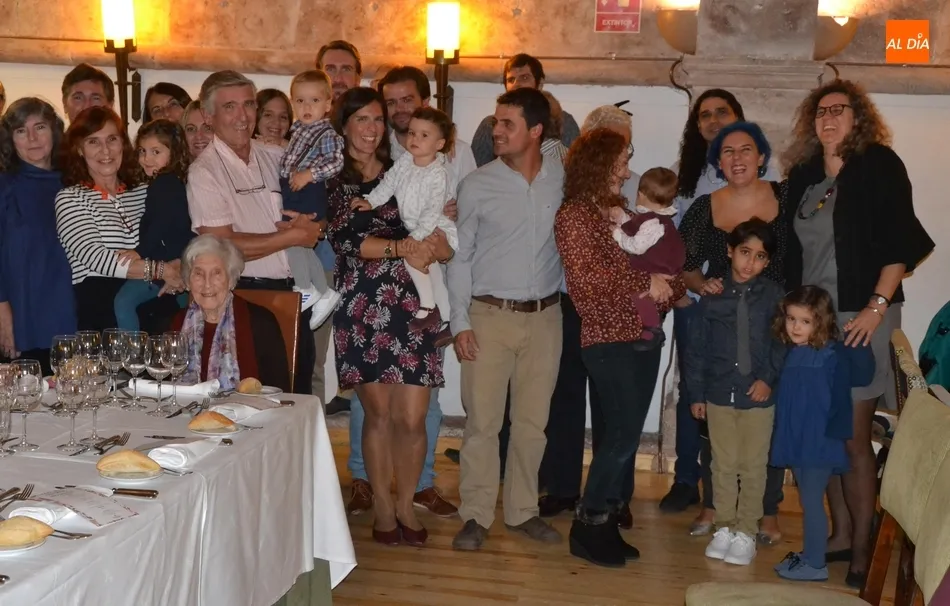 Foto 3 - Bel&eacute;n Lillo Zaera re&uacute;ne a toda su familia para festejar sus 100 a&ntilde;os  