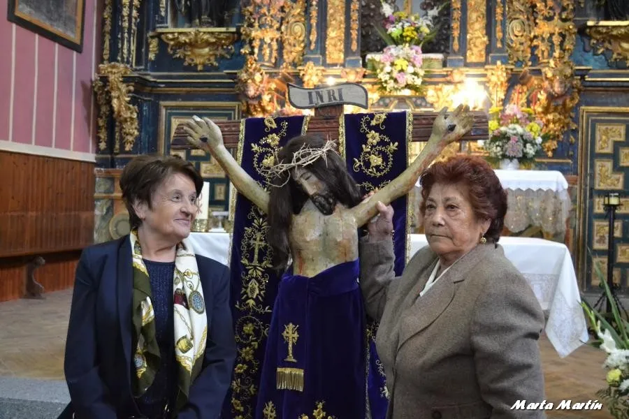 Foto 2 - Multitudinaria romer&iacute;a en honor al Cristo de Hornillos en Arabayona de M&oacute;gica
