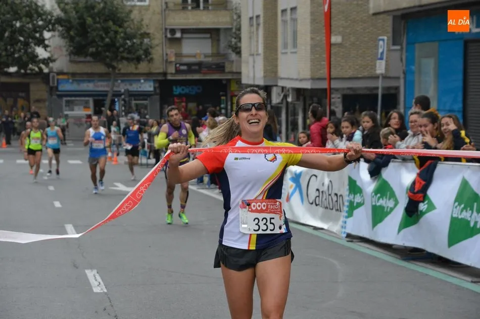 Foto 11 - Jos&eacute; Manuel Hern&aacute;ndez y Marta Rodr&iacute;guez se imponen en la carrera de los 1.000 pasos