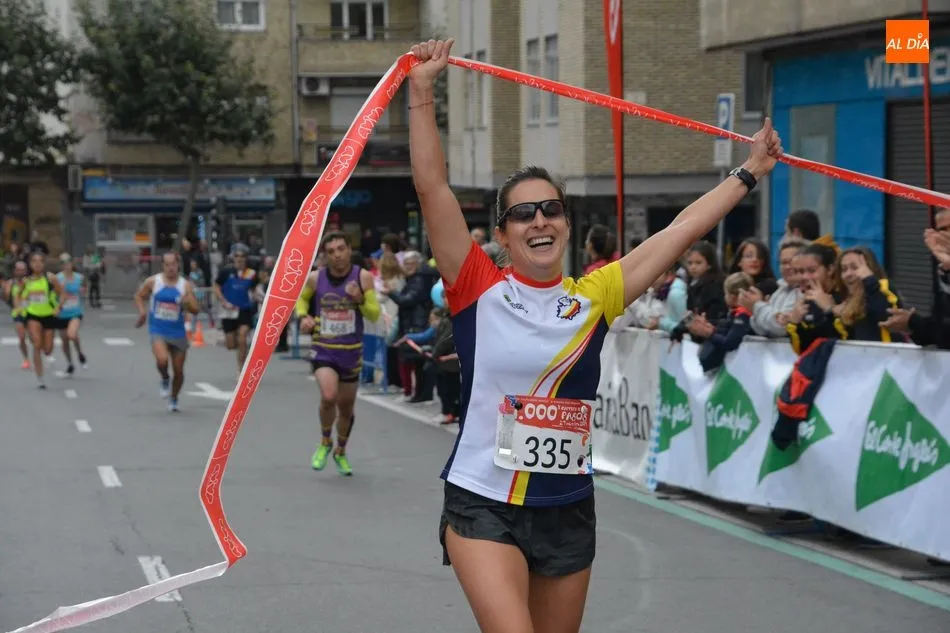 Foto 10 - Jos&eacute; Manuel Hern&aacute;ndez y Marta Rodr&iacute;guez se imponen en la carrera de los 1.000 pasos
