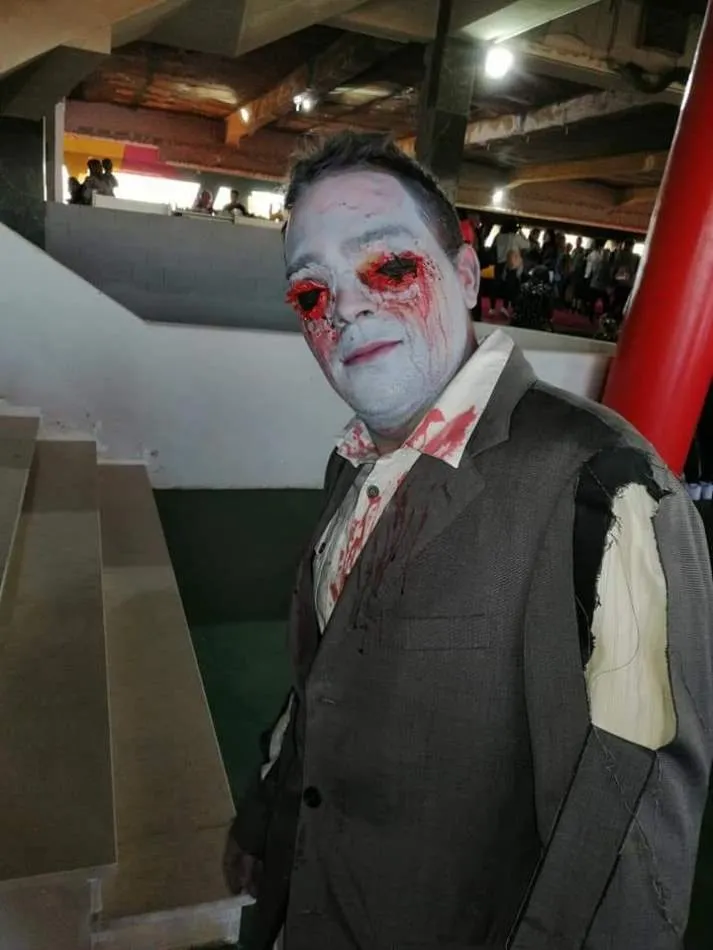 Foto 10 - M&aacute;s de 300 personas hacen cola para visitar la Casa del Terror en Pelabravo