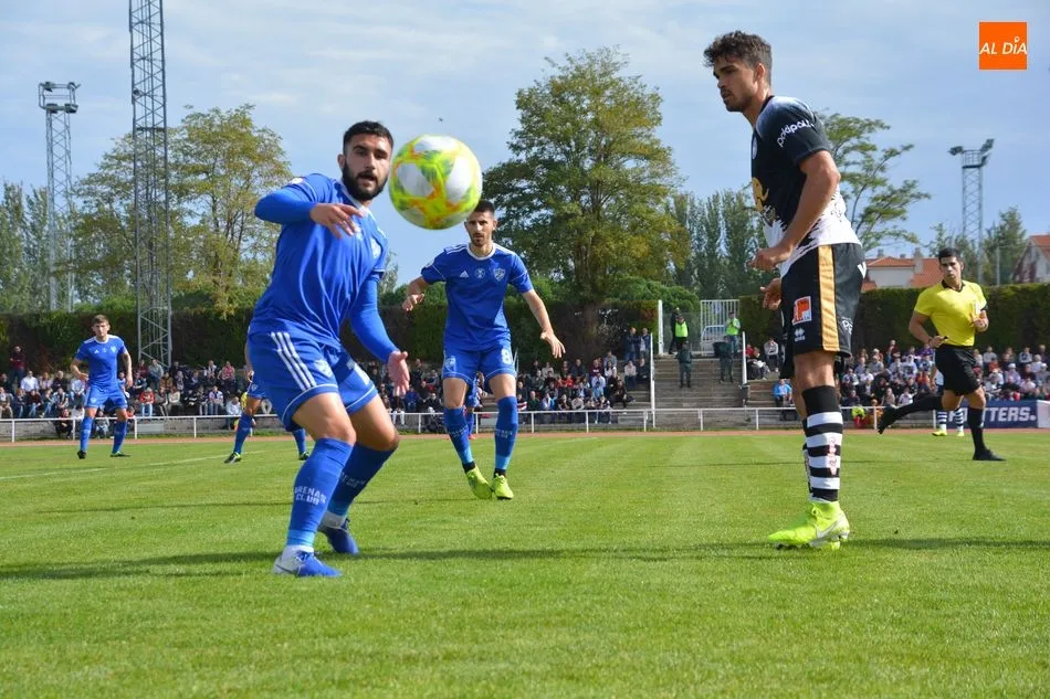 Acción del encuentro entre Unionistas y el Arenas de Getxo / Lydia González