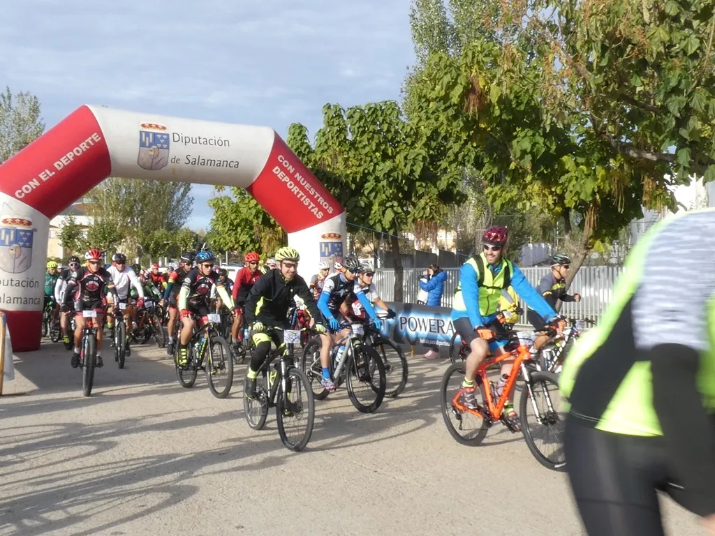 Foto 8 - &Eacute;xito de participaci&oacute;n y de organizaci&oacute;n en la IV Jamountain Bike Guijuelo