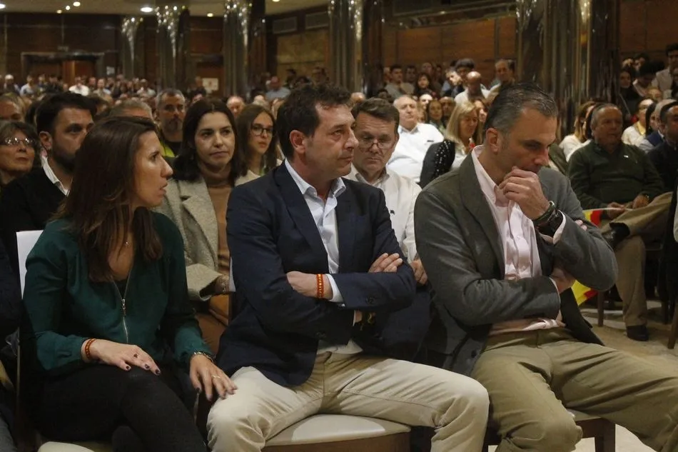 Foto 10 - Ortega-Smith asegura que Vox trabajar&aacute; por "transformar Espa&ntilde;a" y dotar al pa&iacute;s de "un proyecto...