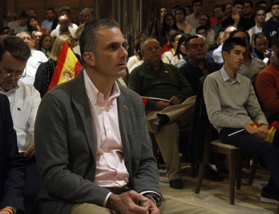 Foto 7 - Ortega-Smith asegura que Vox trabajar&aacute; por "transformar Espa&ntilde;a" y dotar al pa&iacute;s de "un proyecto...