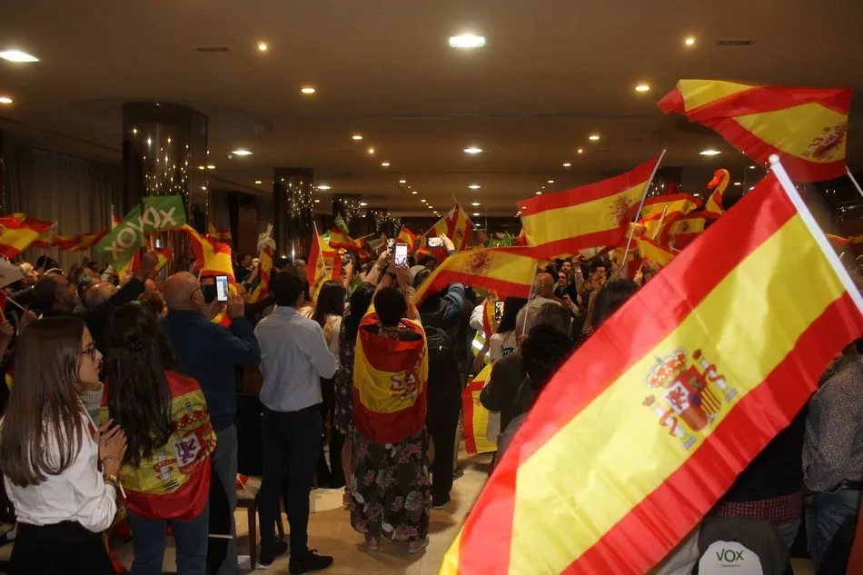 Foto 2 - Ortega-Smith asegura que Vox trabajar&aacute; por "transformar Espa&ntilde;a" y dotar al pa&iacute;s de "un proyecto...