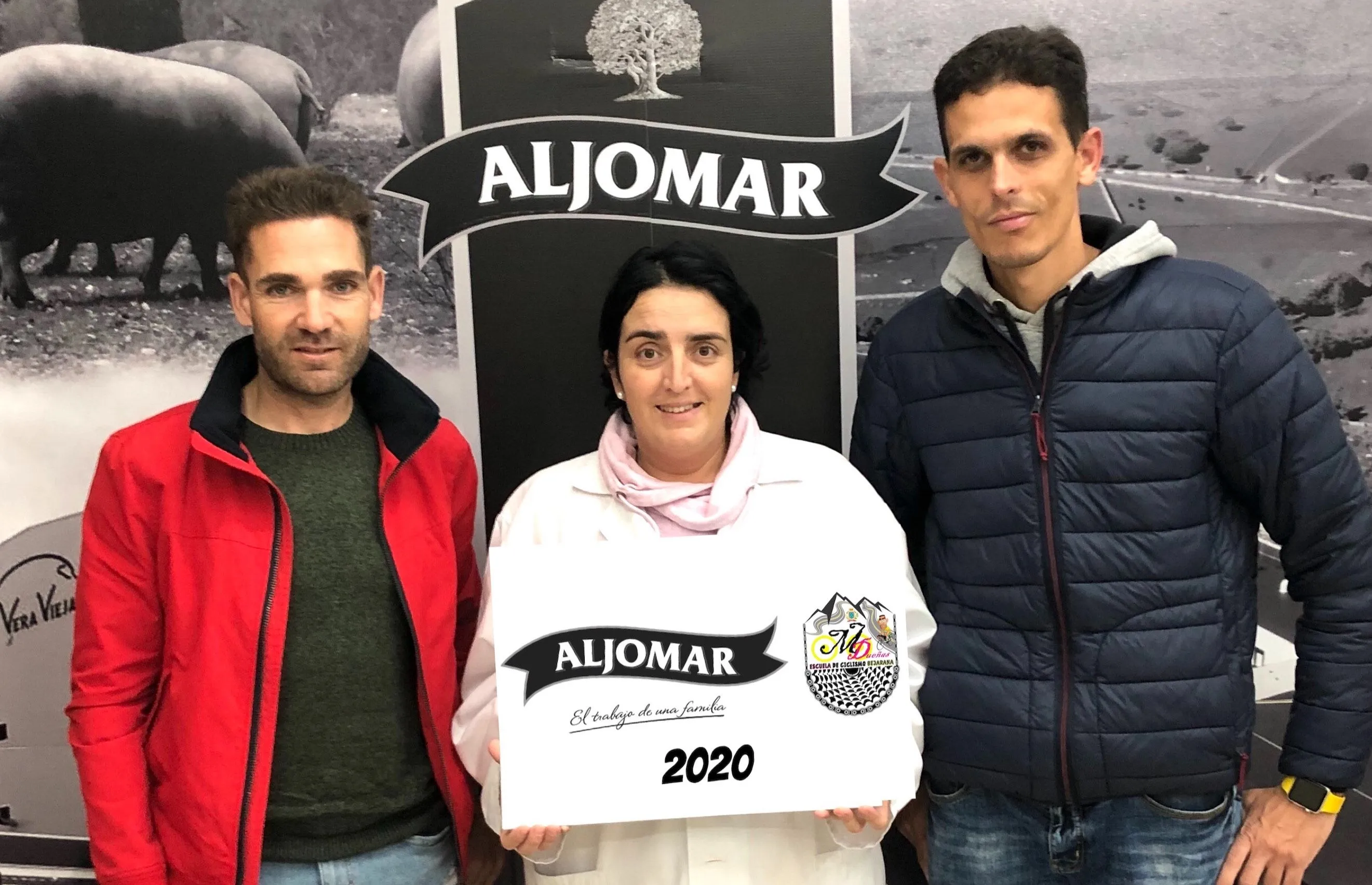 Representante de Aljomar y de la Escuela de Ciclismo Moisés Dueñas