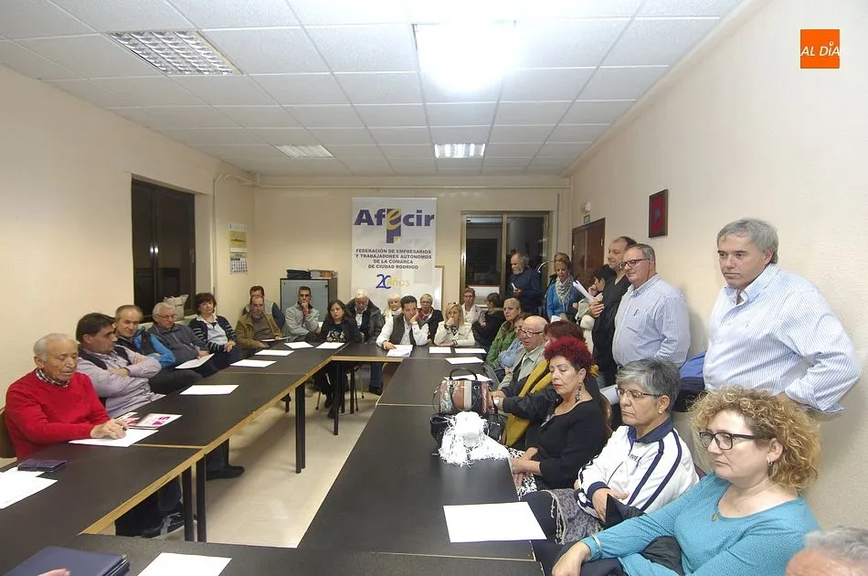 Foto 6 - Segundo encuentro de mirobrigenses y comarcanos para buscar soluciones  