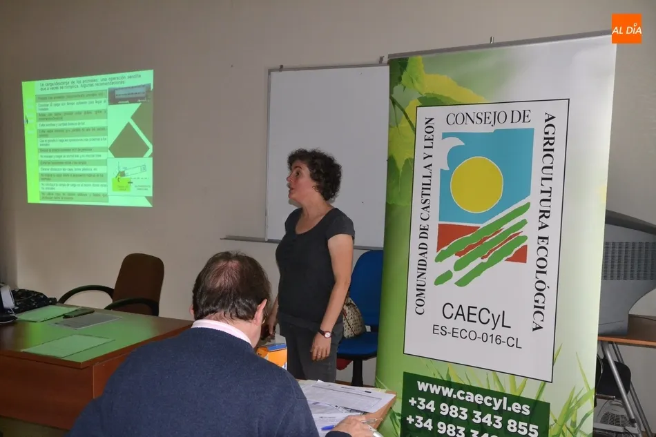 Foto 4 - El Consejo de Agricultura Ecol&oacute;gica difunde en Mir&oacute;briga los beneficios de la producci&oacute;n...
