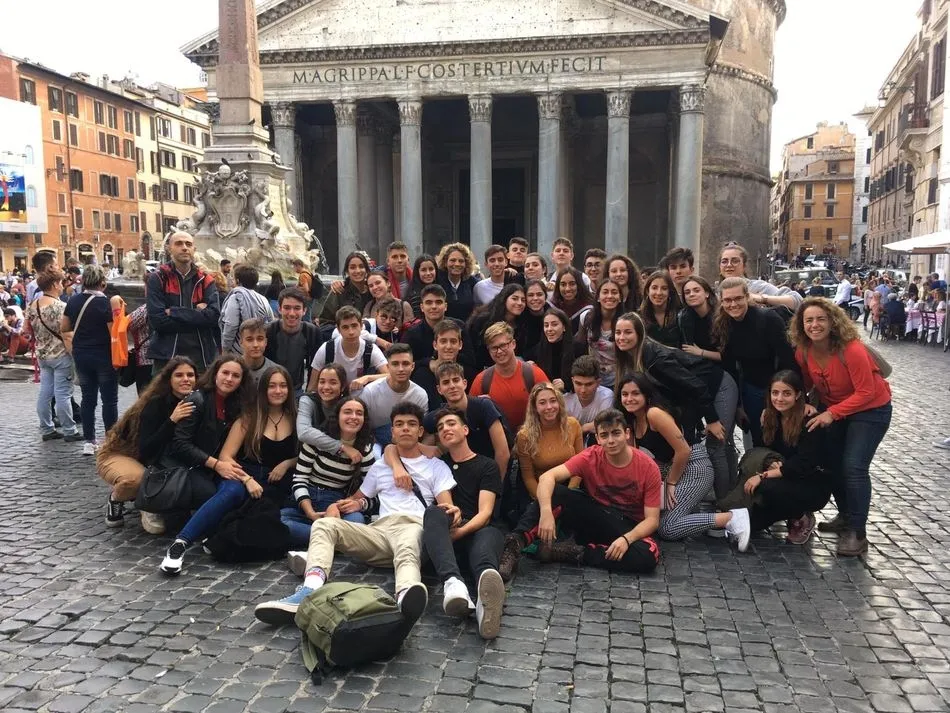 Foto 3 - Los alumnos de 2&ordm; de Bachillerato del Colegio Calasanz realizan un viaje cultural a Italia