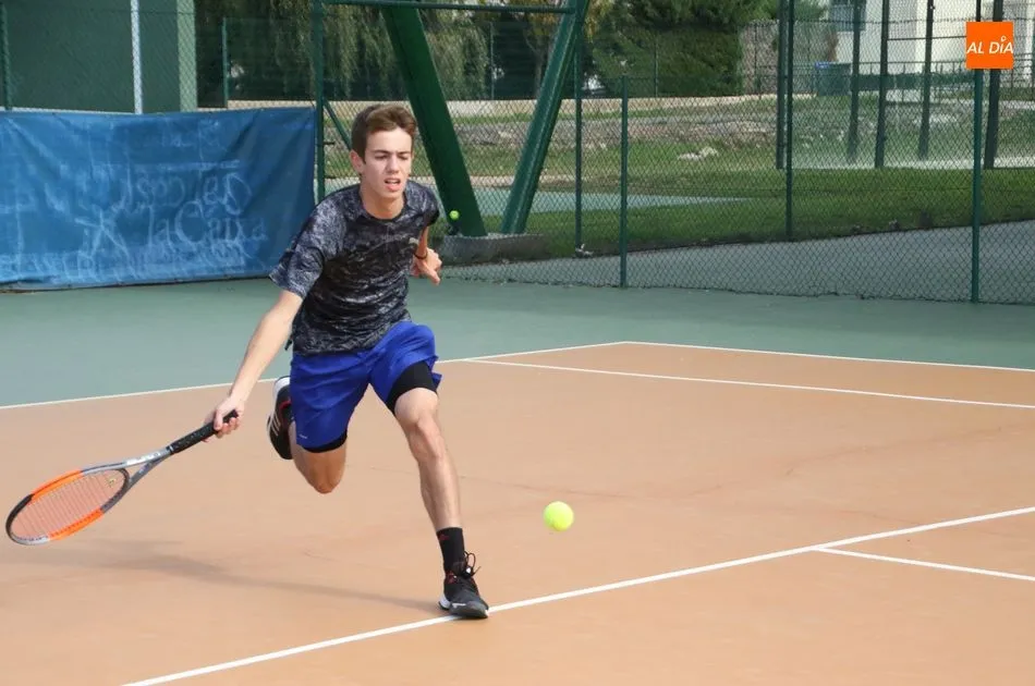 Foto 4 - &Oacute;scar Mart&iacute;n y Andrea Mart&iacute;n conquistan el V Torneo de Tenis &lsquo;Villa Alba de Tormes&rsquo;