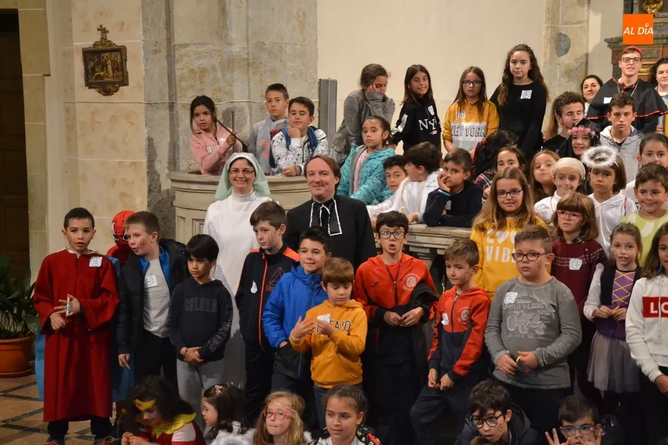 Foto 11 - Multitudinario Holywins con m&aacute;s de 150 ni&ntilde;os participantes  
