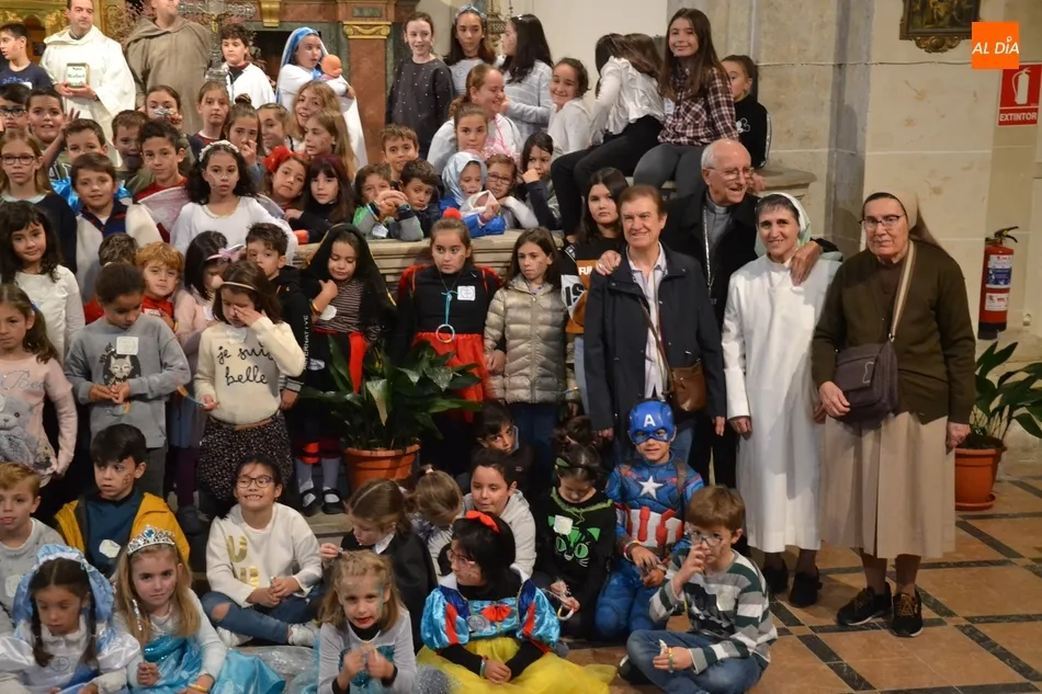 Foto 8 - Multitudinario Holywins con m&aacute;s de 150 ni&ntilde;os participantes  