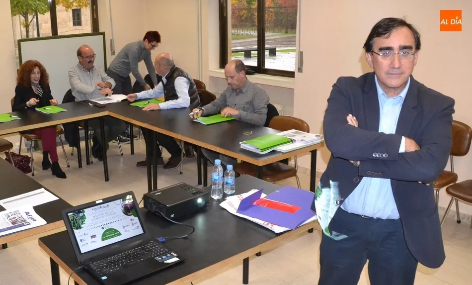 Foto 7 - Empresarios de los sectores agroalimentario y tur&iacute;stico asisten a un taller del proyecto Crecer  
