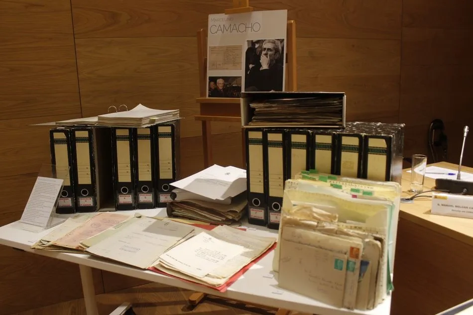 Foto 8 - Salamanca recibe m&aacute;s de 25.000 documentos del archivo de Marcelino Camacho