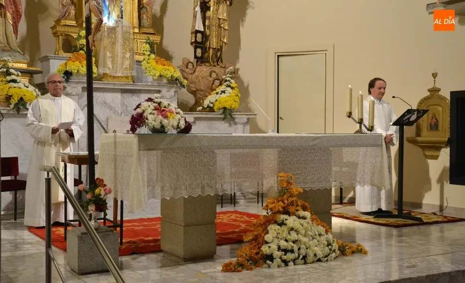 Foto 3 - Concluye en Las Carmelitas el intenso Mes Misionero Extraordinario que ha vivido la Di&oacute;cesis  
