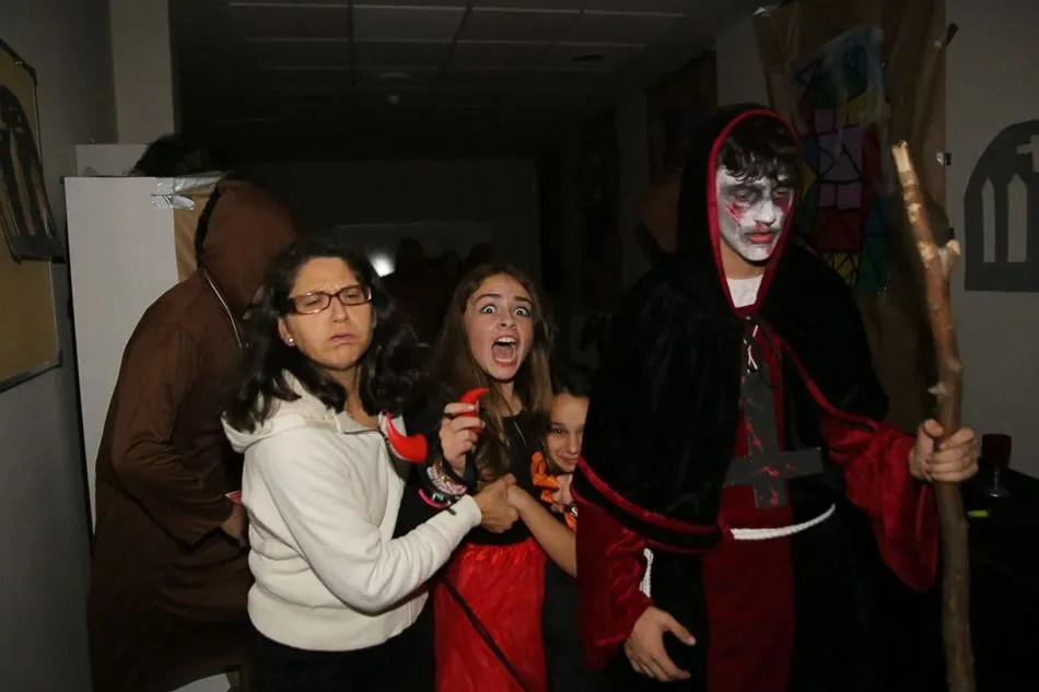 Foto 6 - Carbajosa disfruta de fiesta m&aacute;s terror&iacute;fica del a&ntilde;o