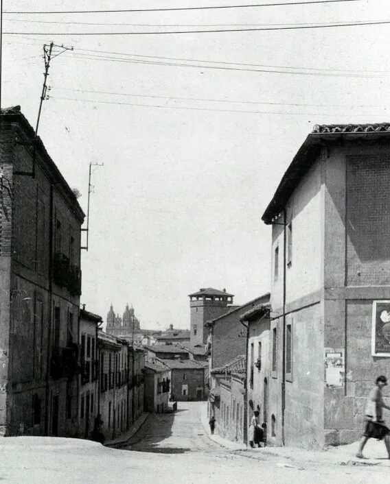 Foto 2 - La Cuesta de la Raqueta y su origen desconocido