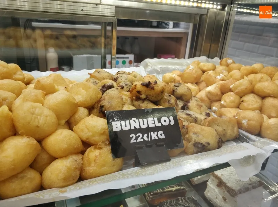 Foto 7 - Huesos de santo, bu&ntilde;uelos y otras tradiciones dulces del D&iacute;a de Todos los Santos&nbsp;