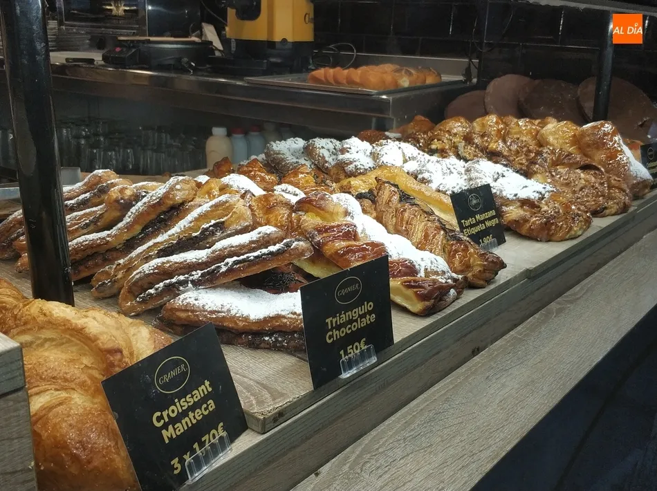 Foto 4 - Huesos de santo, bu&ntilde;uelos y otras tradiciones dulces del D&iacute;a de Todos los Santos&nbsp;