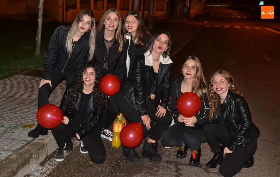 Eh, sácanos una foto: Noche de miedo  