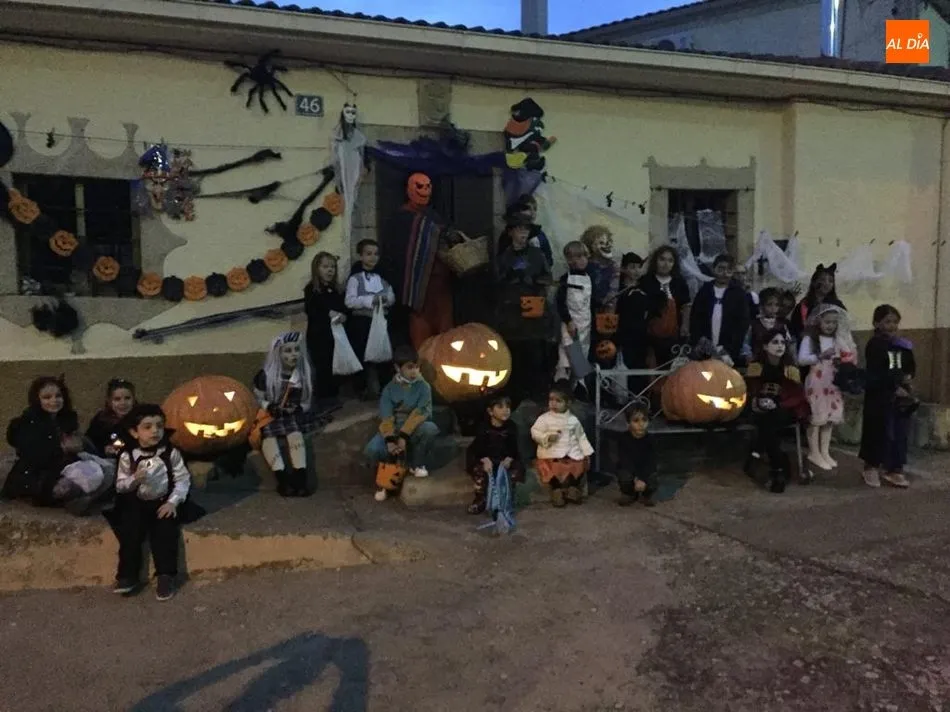 Foto 7 - Tarde de disfraces en Villarino de los Aires para vivir Halloween  