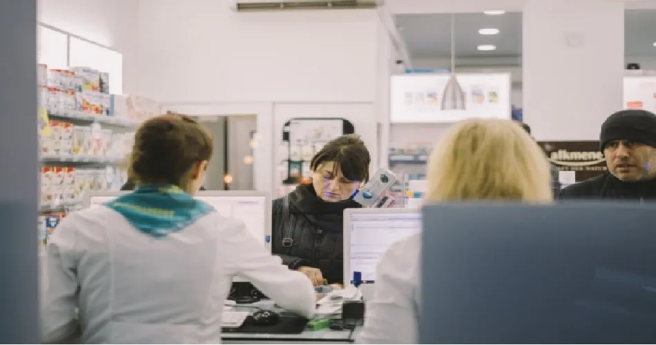 Cómo encontrar la mejor parafarmacia online para nuestras compras  