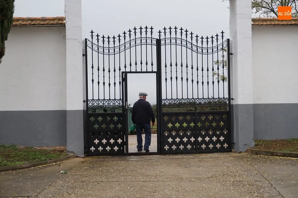 Foto 8 - Guijuelo se suma a la celebraci&oacute;n de Todos los Santos