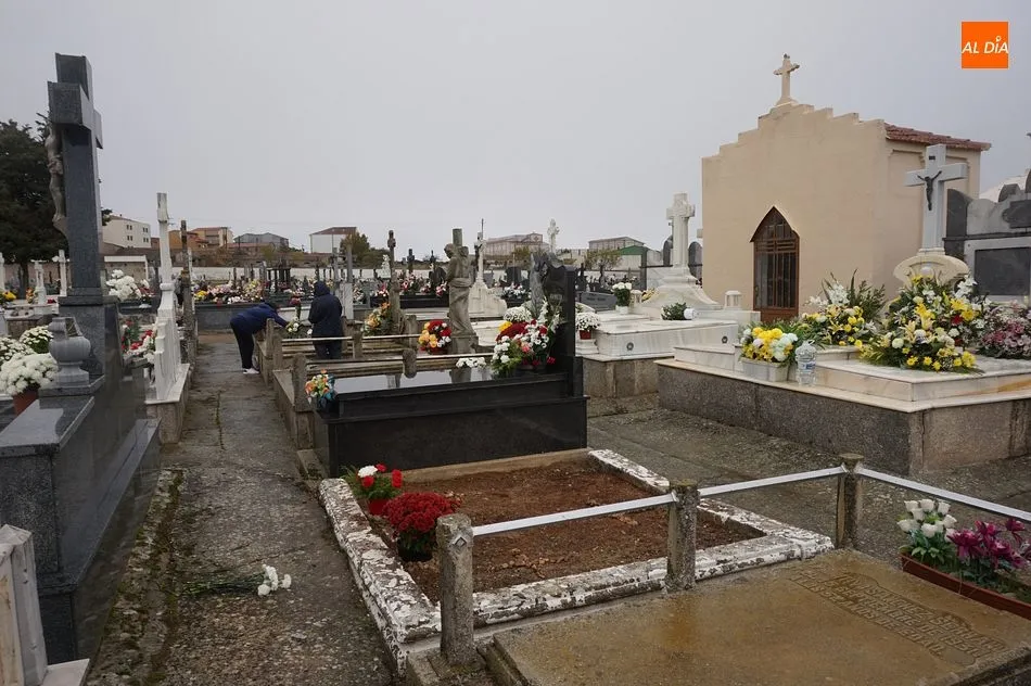 Foto 5 - Guijuelo se suma a la celebraci&oacute;n de Todos los Santos