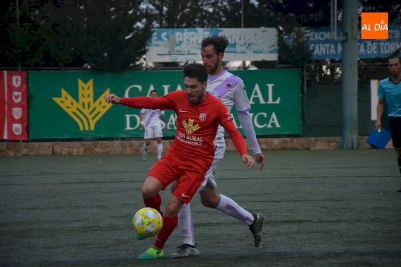 Acción del encuentro entre el Santa Marta y el Numancia B / Lydia González