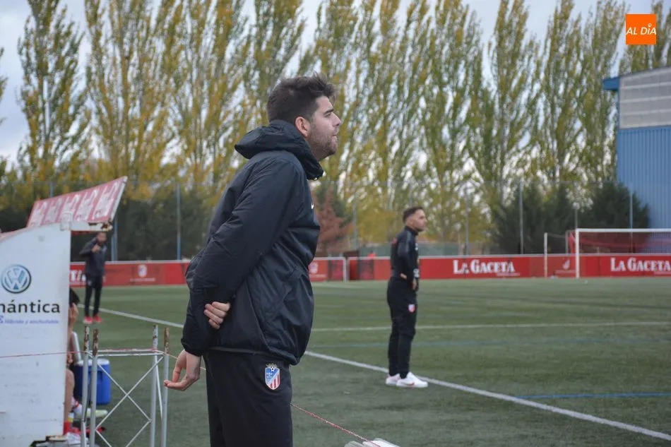Foto 2 - El Santa Marta logra sumar un punto ante el filial del Numancia (1-1)