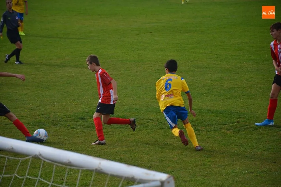Foto 11 - Resultados, clasificaciones e im&aacute;genes del f&uacute;tbol base provincial  