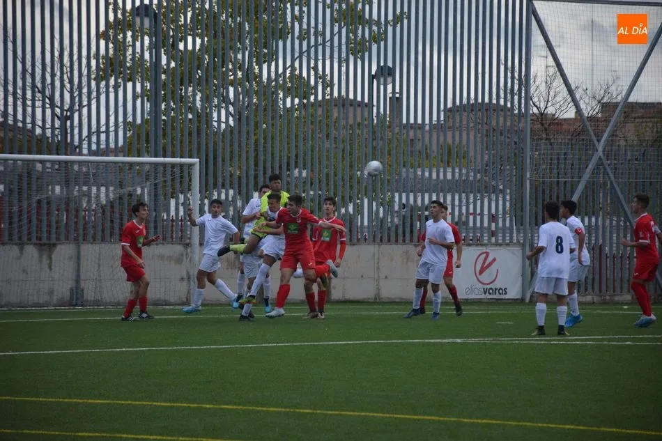 Foto 3 - Resultados, clasificaciones e im&aacute;genes del f&uacute;tbol base regional  