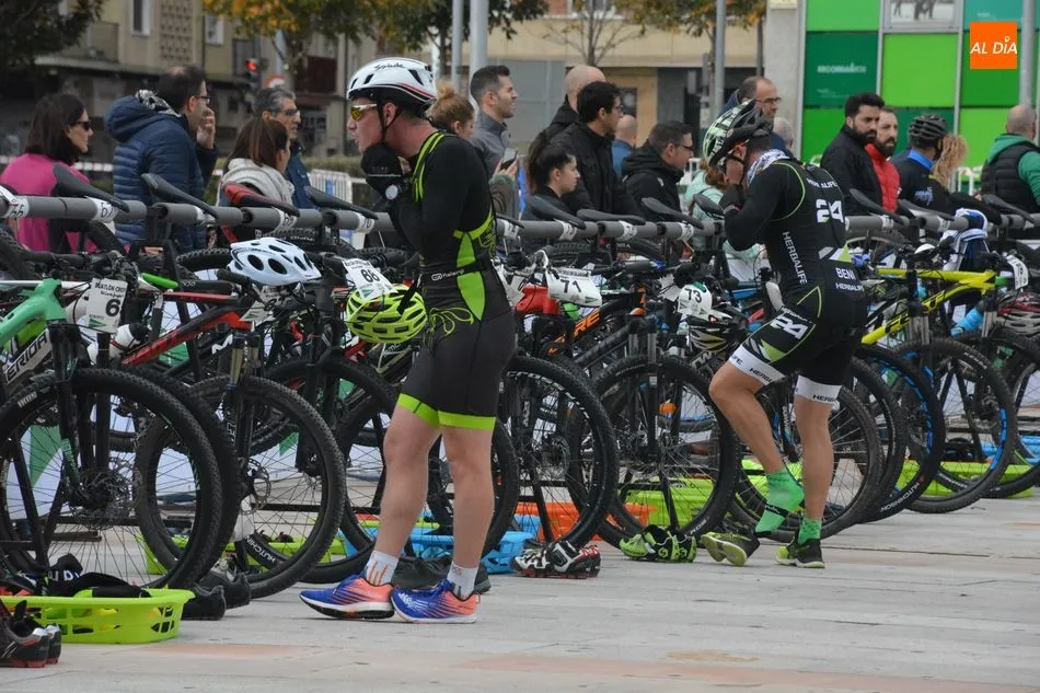 Foto 10 - Mois&eacute;s Due&ntilde;as y Sonia S&aacute;nchez se imponen en el Duatl&oacute;n de El Corte Ingl&eacute;s&nbsp;
