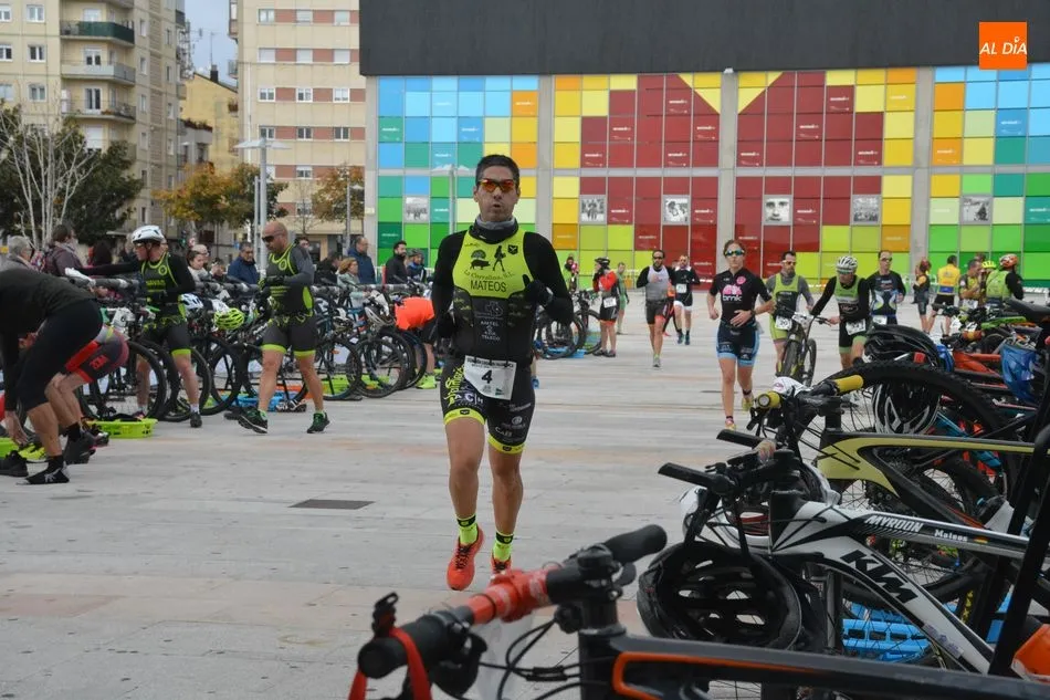 Foto 7 - Mois&eacute;s Due&ntilde;as y Sonia S&aacute;nchez se imponen en el Duatl&oacute;n de El Corte Ingl&eacute;s&nbsp;