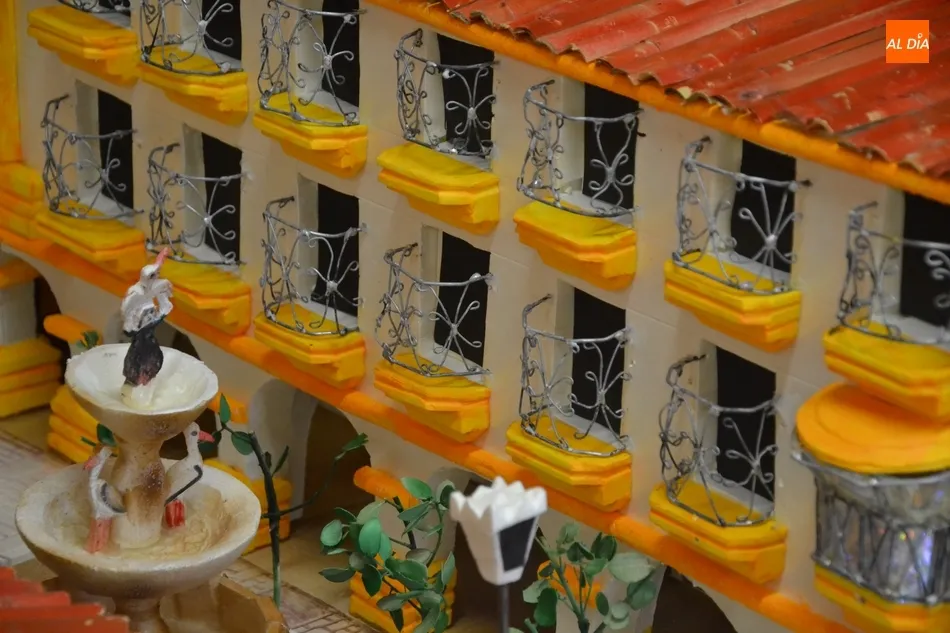 El CRV incorpora tres maquetas de la ciudad  