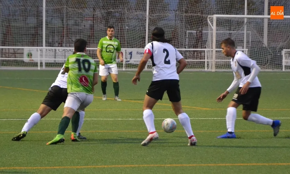 Foto 11 - El filial del Ciudad Rodrigo empieza a carburar y a marcar pero cae ante el Guijuelo B  