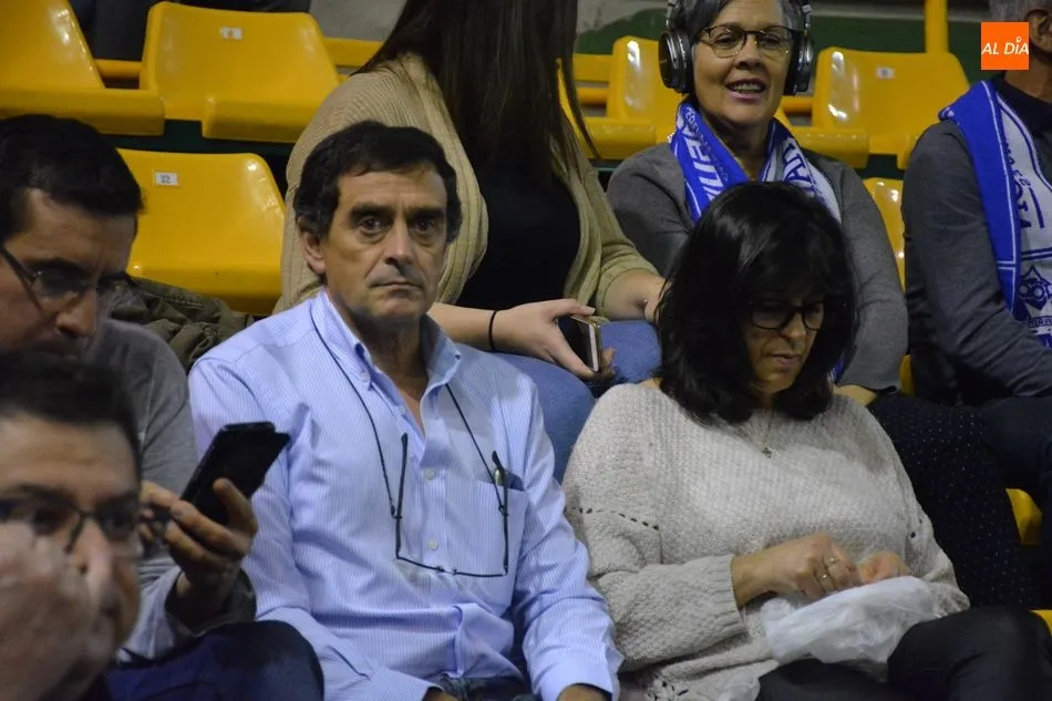 Foto 11 - El &lsquo;Infierno Azul&rsquo;&nbsp;no defrauda en su cita con el &lsquo;partidazo&rsquo;  