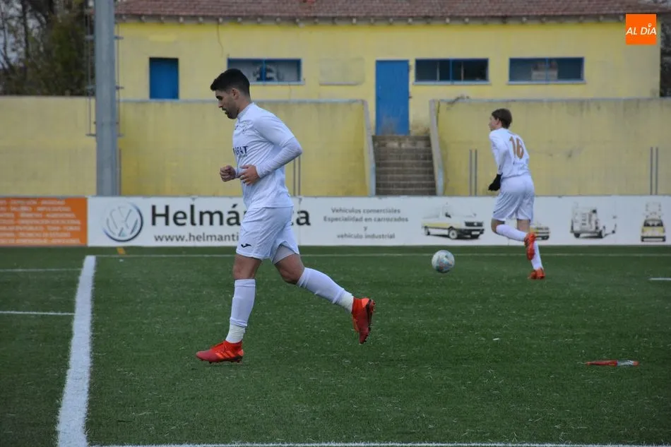 Foto 6 - El Hergar se hace con el derbi charro ante el Ribert (1-3)